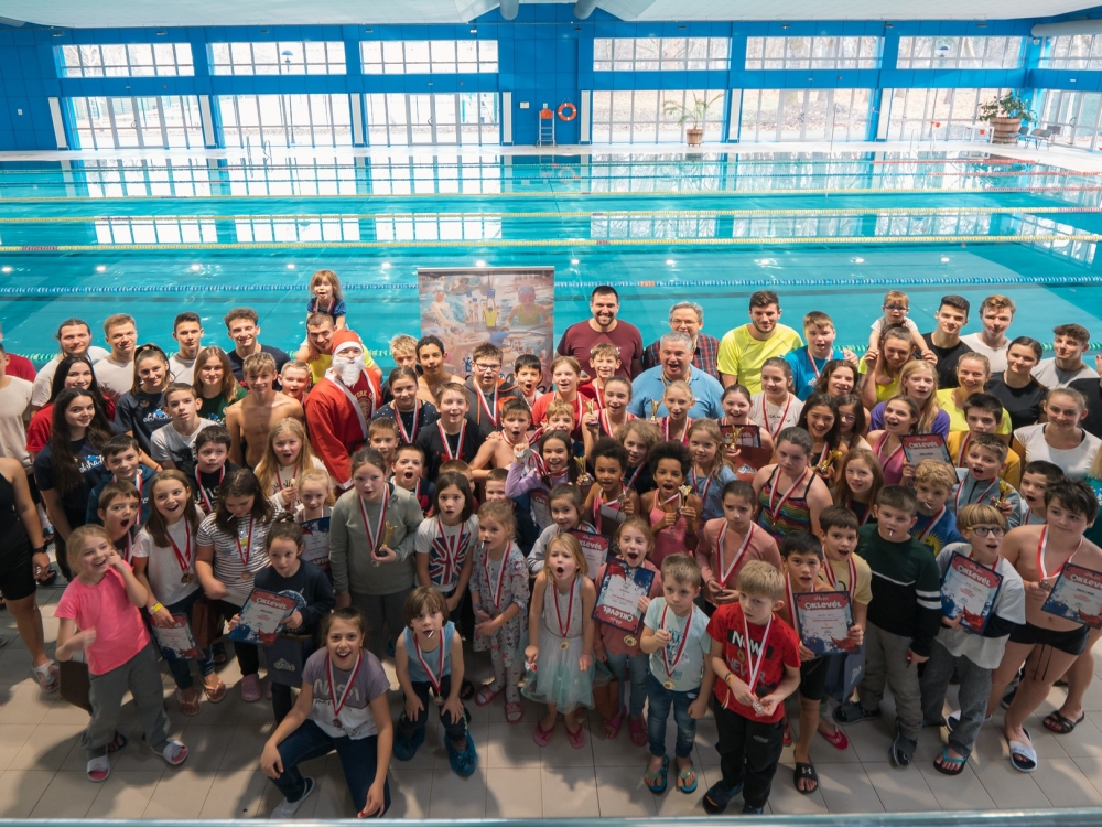 swim race